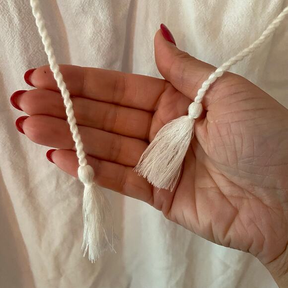 Faherty Women's size Small White Cotton Peasant Embroidered Tunic Blouse - Picture 5 of 10